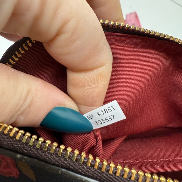 Coach 2018 NWOT Floral Rose Print Zip Cosmetic Pouch Clutch F55637 - Picture 9 of 12